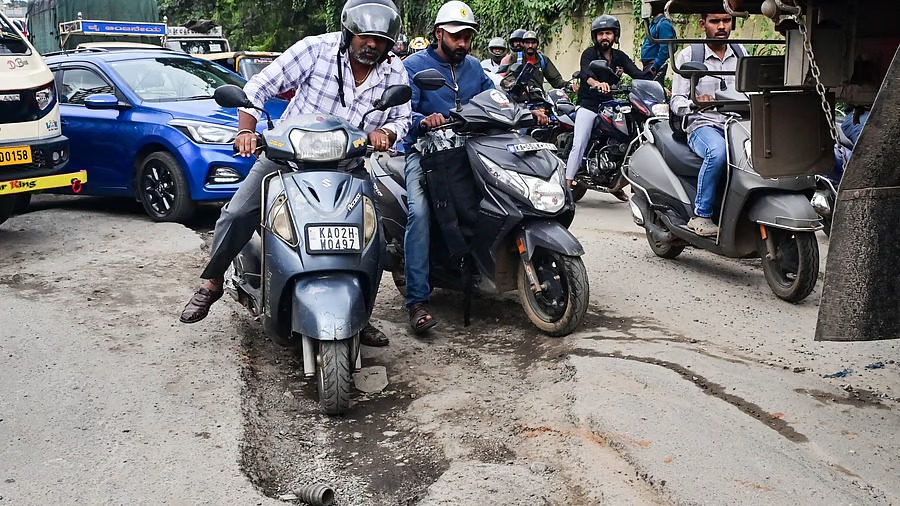 Bengaluru's Five Corporations Accelerate Pothole Repairs Ahead of October 31 Deadline