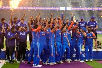 Pakistan Urged to Boycott India After Asia Cup Trophy Controversy