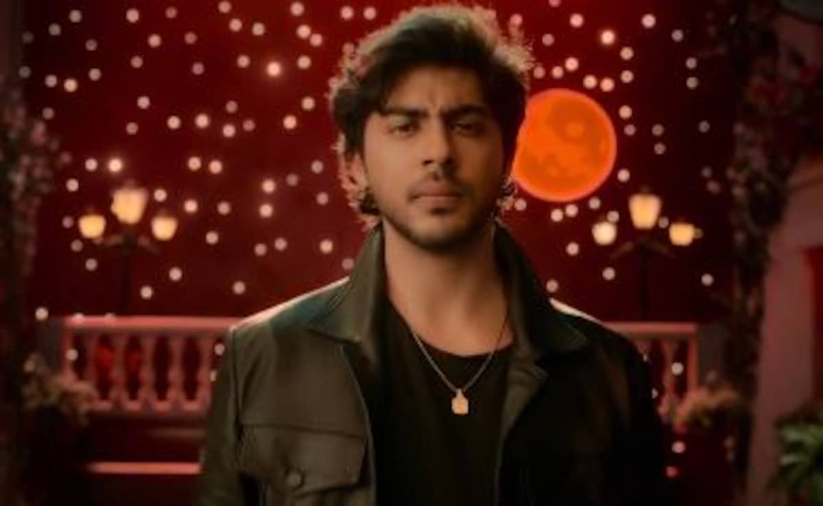 Aryan Khan Unveils Directorial Debut with "The B***ds of Bollywood”