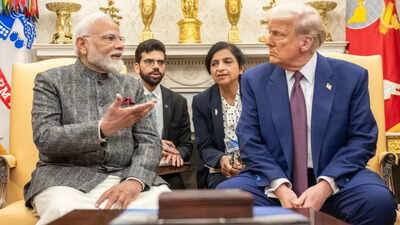 Modi, Trump Spoke 8 Times in 2025: MEA Responds to Howard Lutnick’s Claim on India-US Trade Deal