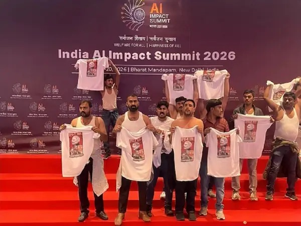 Shirtless Protest Sparks Political Conflict in the AI Summit, followed by strong criticism from PM Modi