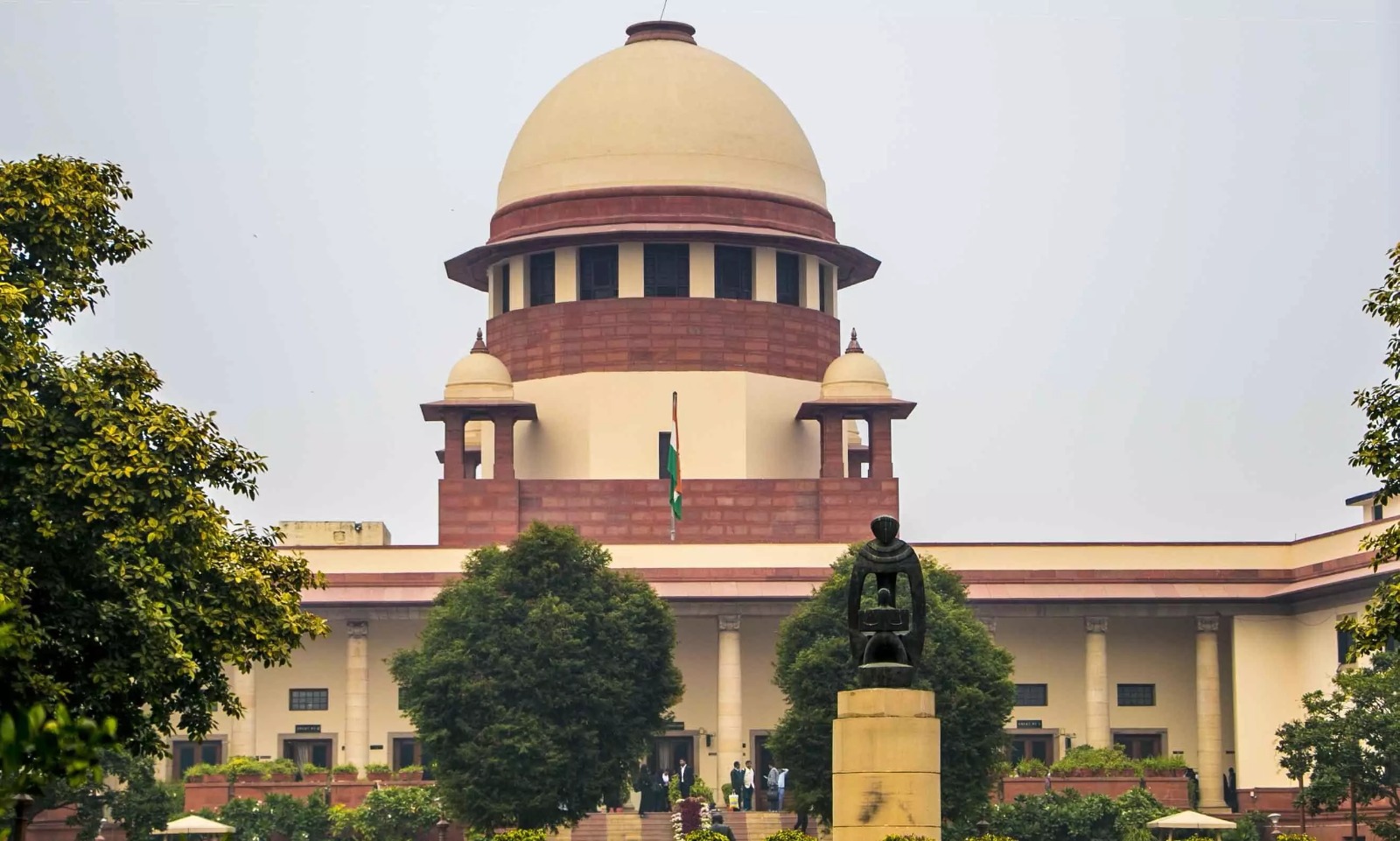 Husband’s Relatives Can't Face Criminal Charges for Failure to Intervene in Marital Feuds, Says SC