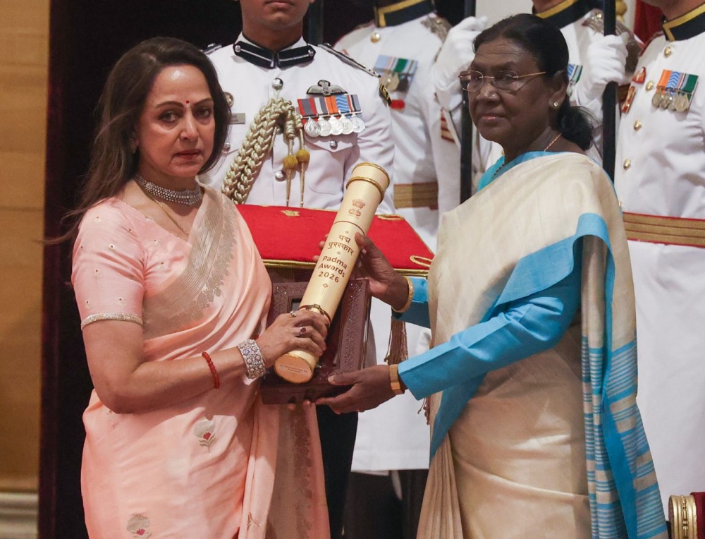 Veteran Actor Dharmendra’s Wife Receives Padma Award for Contribution to Arts and Society