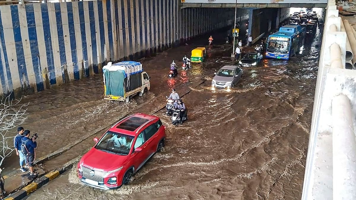 Heavy Rains Damage Over 300 km of Bengaluru Roads
