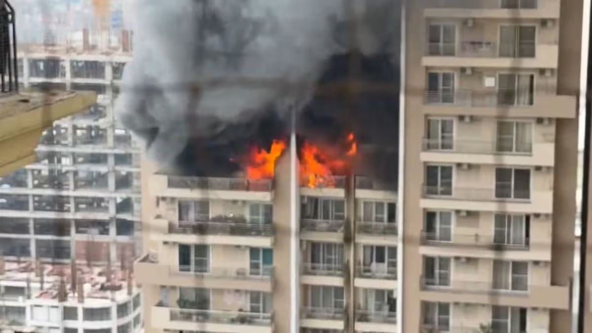 Fire Tenders Battle High-Rise Blaze and Restaurant Fire in Noida, Everyone Rescued Safely