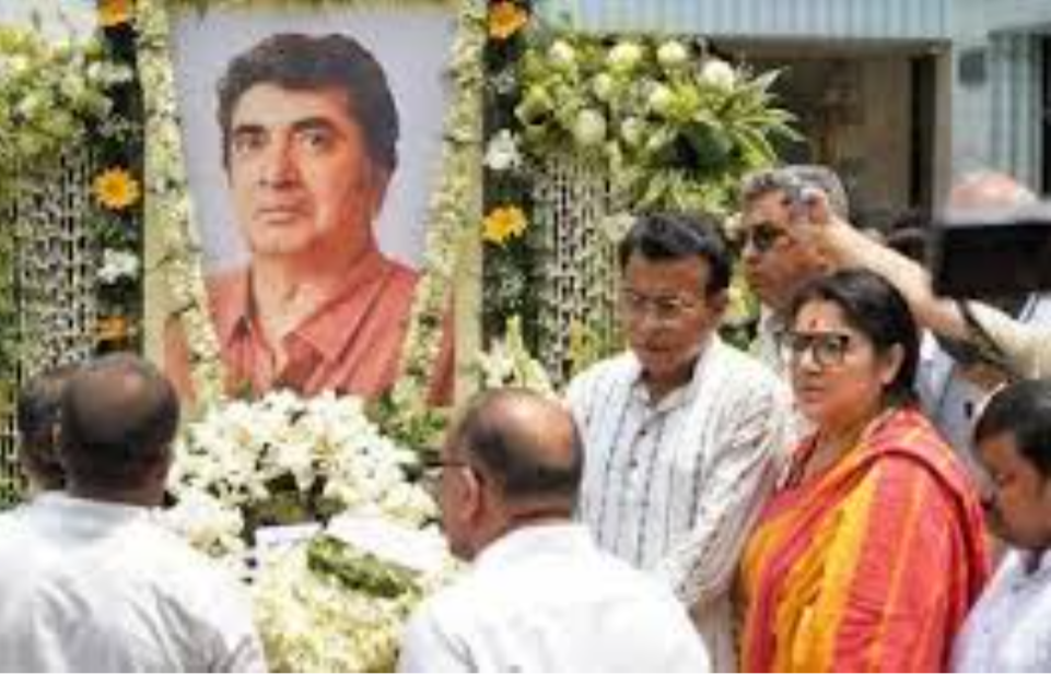 Nandan Pays Tribute to Anik Dutta with Emotional ‘Aparajito’ Screening