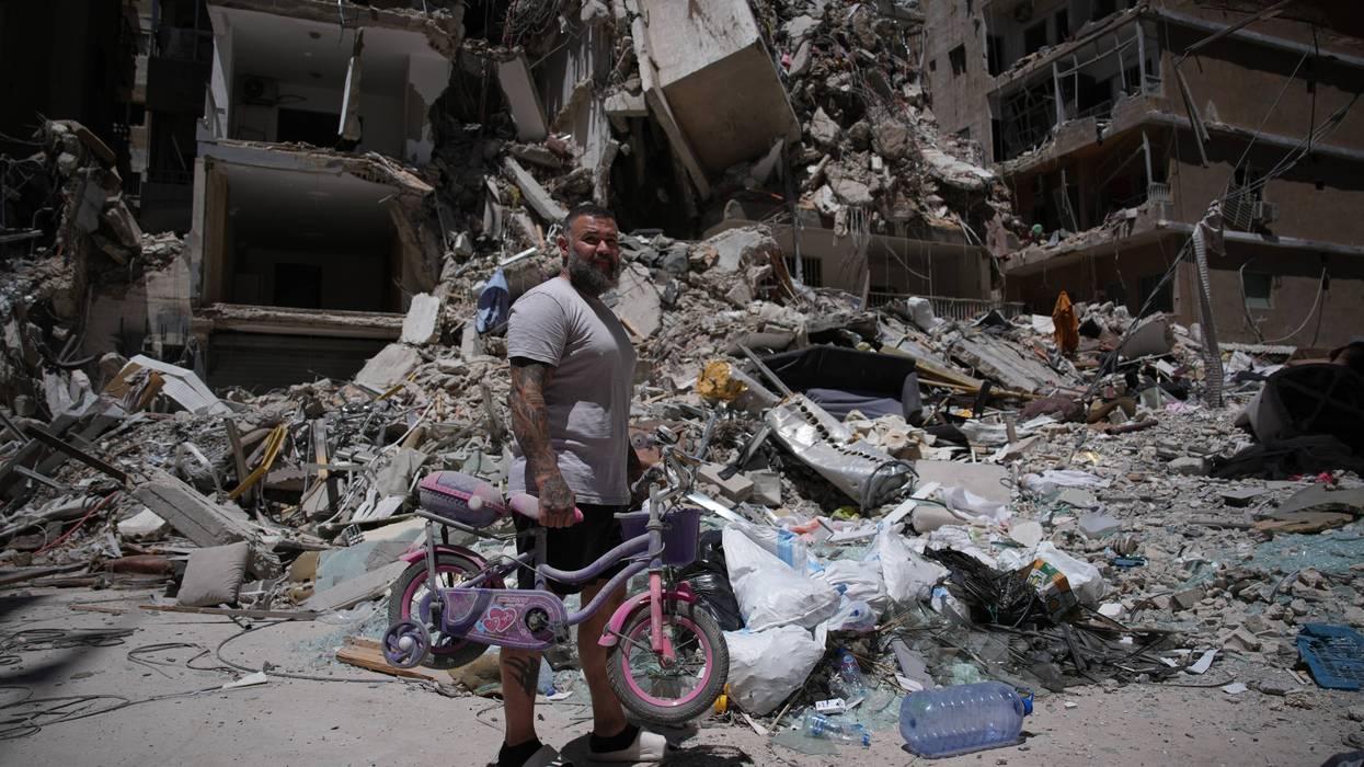 Israeli Strikes Kill Dozens in Lebanon as U.S-Iran Talks Are Delayed