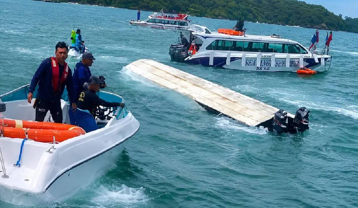 15 Indian tourists dead after boat capsizes near island off Vietnam; rescue efforts under way