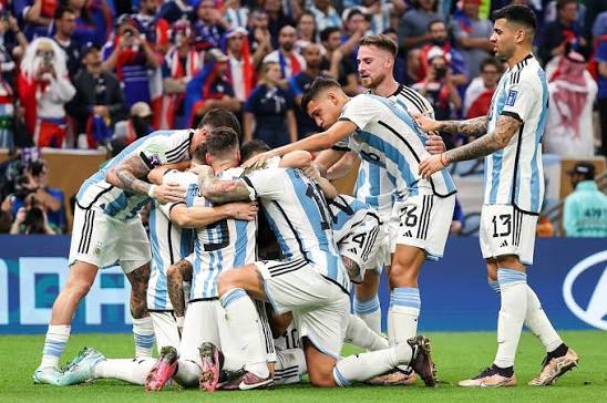 Argentina Survive Swiss Scare and move One Step Closer to History