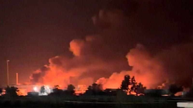 U.S. strikes kill at least seven at Iranian Army base