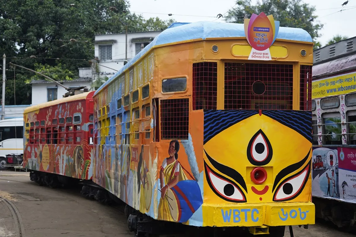 Kolkata Tram Yatra Celebrates Heritage with a Green Message
