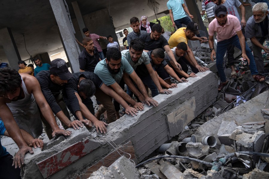 Israeli airstrike on Gaza hospital kills journalists and civilians