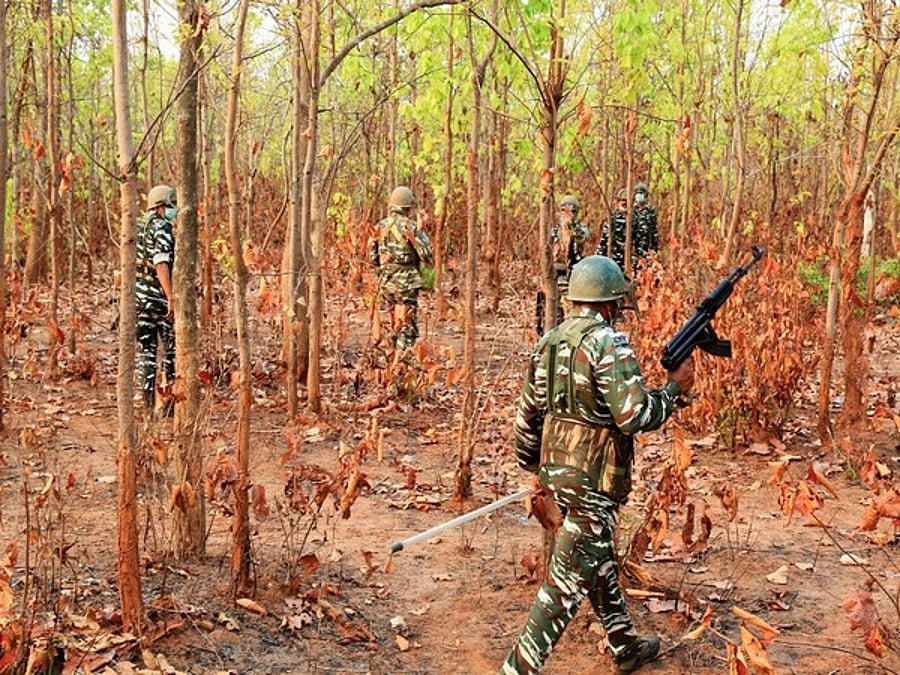 Four Naxals Killed in Encounter on Maharashtra-Chhattisgarh Border