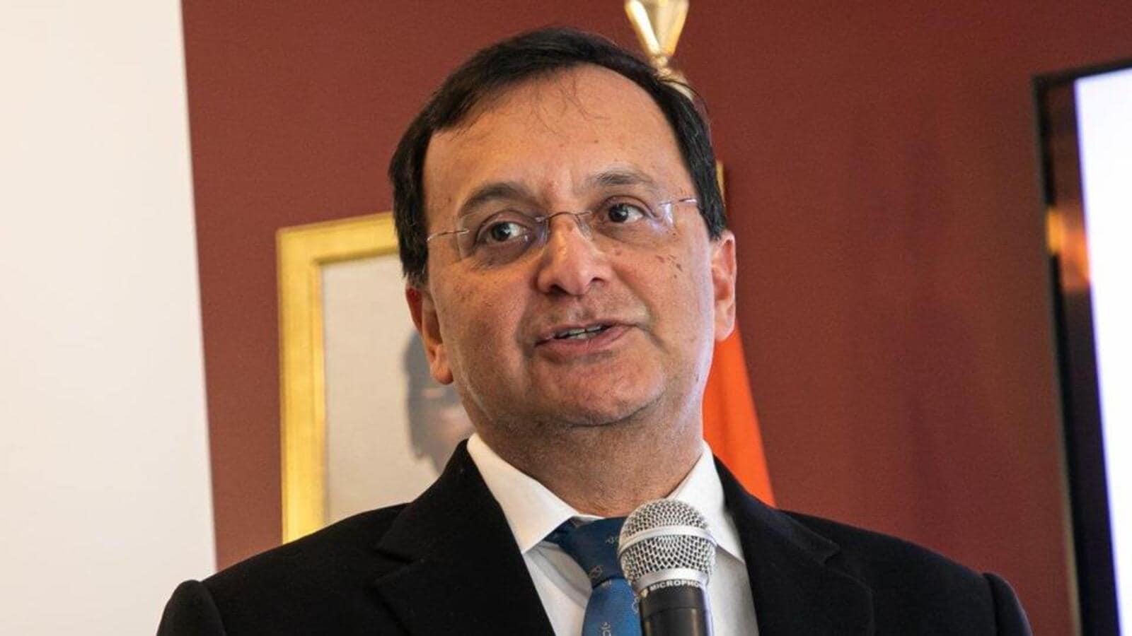 India names Dinesh K Patnaik as new envoy to Canada Ottawa appoints Christopher Cooter as High Commissioner to New Delhi