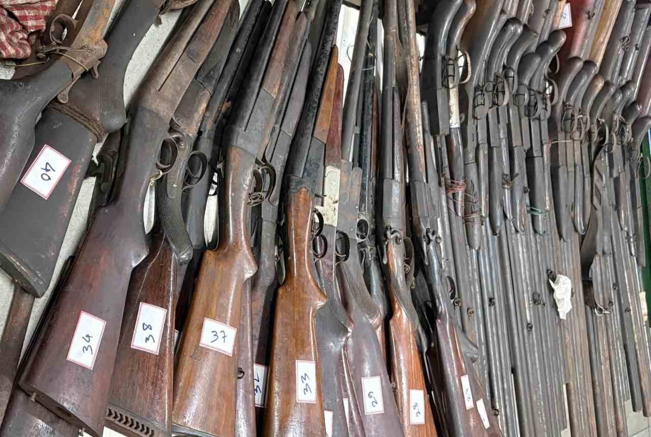 Kolkata gun shop owners arrested for illegal sale of firearms