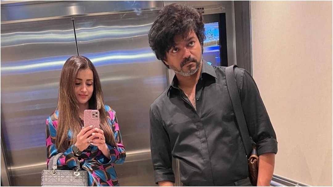 Fans can't keep calm as Trisha Krishnan wishes all of Vijay's ‘dreams come true’ at SIIMA 2025