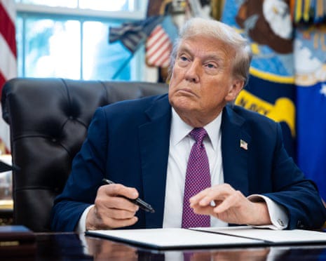 Trump Escalates Tariff Threats Against China Amidst India Rift